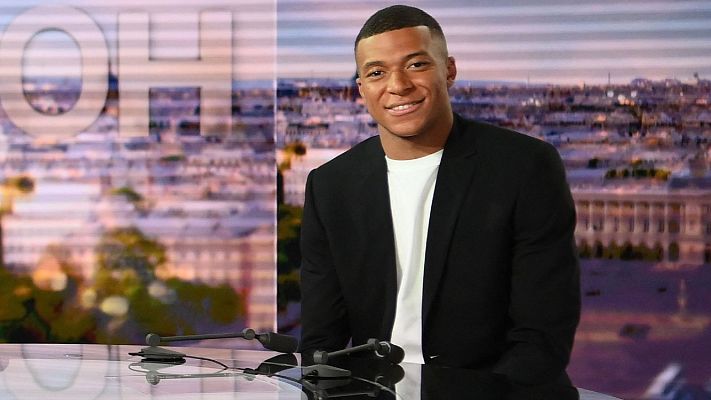 Telediario Matinal - Mbappé reconoce que hasta Macron le llamó para que se quedara en el PSG