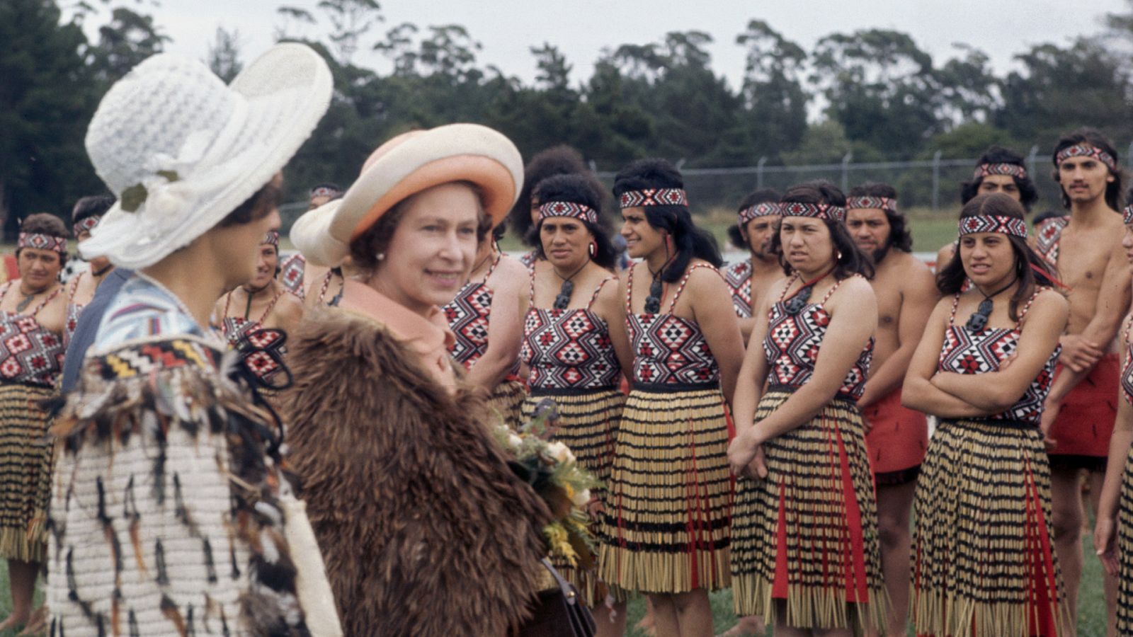 Isabel I e Isabel II. Reinas de oro - Episodio 1: Isabel I e Isabel II. Reinas de oro - Ver ahora