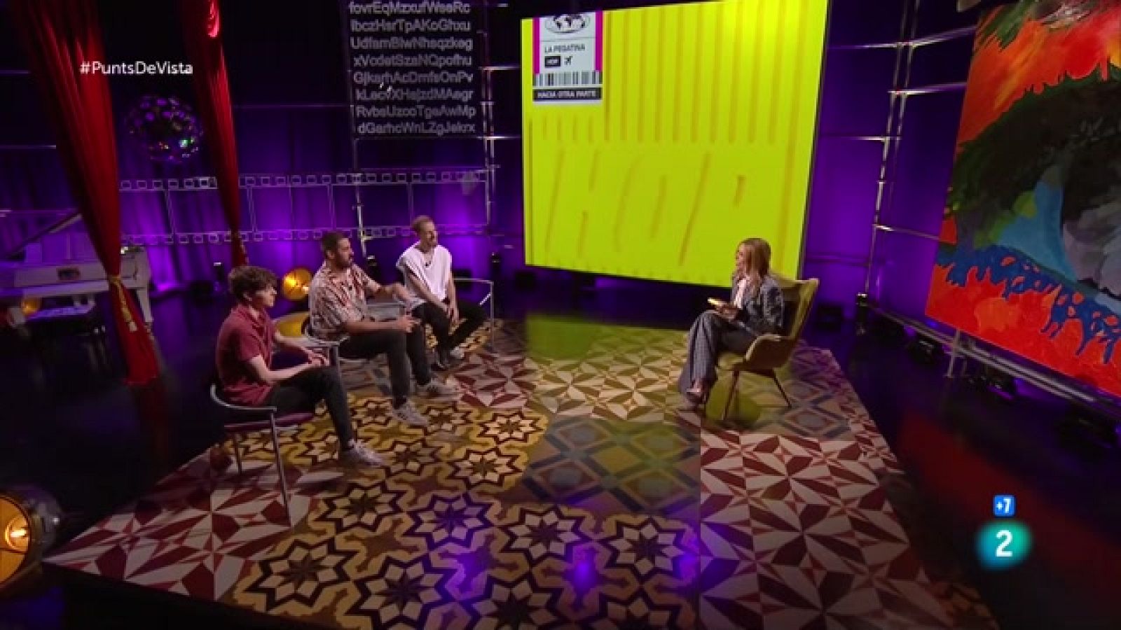 Punts de vista - La Pegatina, Yolancris i Suu. Seccions teatre i arquitectura - Veure ara