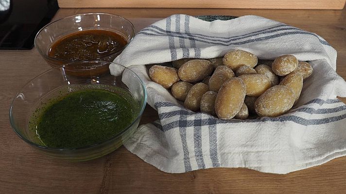 Menudos Torres - Receta de papas arrugás con mojo y almogrote