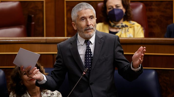 Informativo 24h - El PP acusa al Gobierno de asumir los términos independentistas al llamar "piolines" a los policías