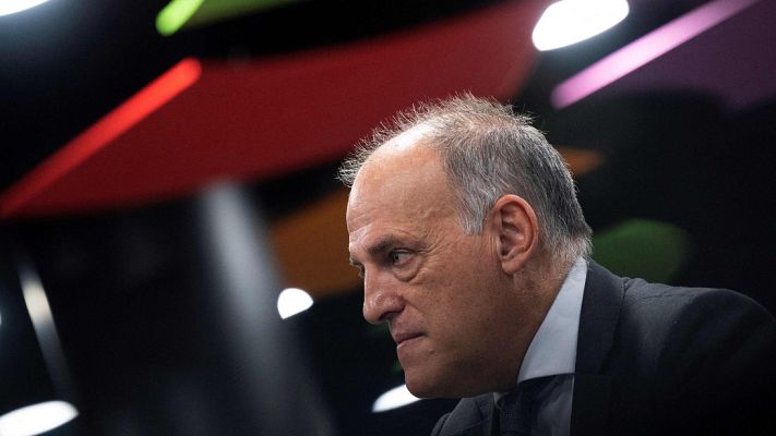 Telediario 1 - Tebas responde a Laporta: "Si por complicidad se entiende mamoneo, en absoluto"