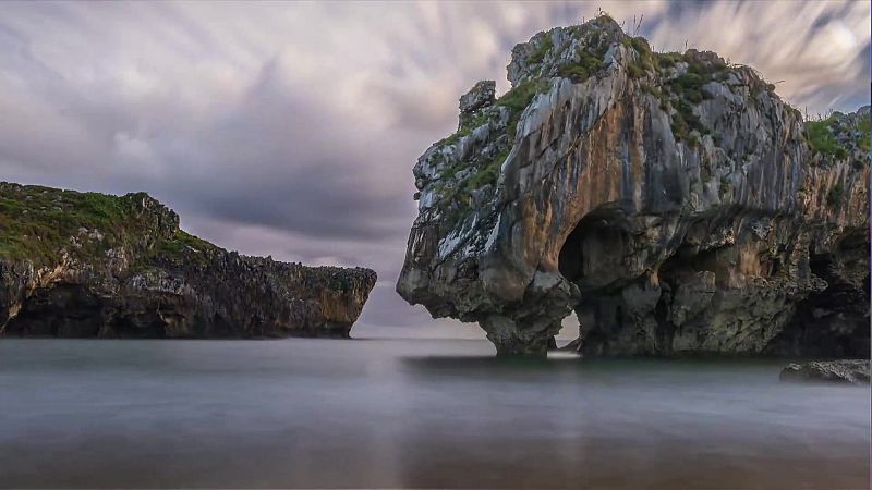 Viento fuerte o con intervalos de fuerte en el área mediterránea - ver ahora