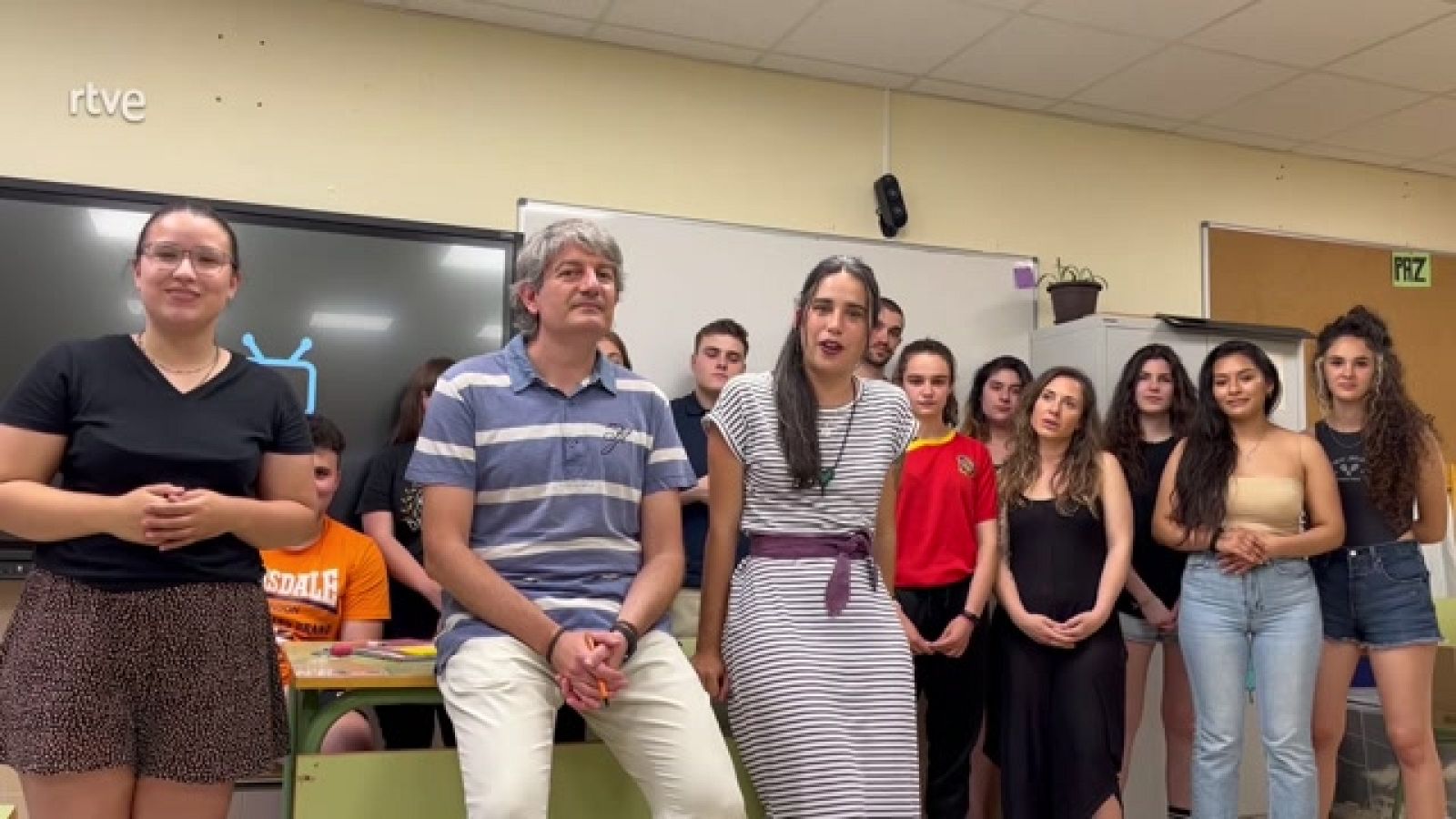 Aquí hay trabajo - Orientación laboral para toda una clase - ver ahora