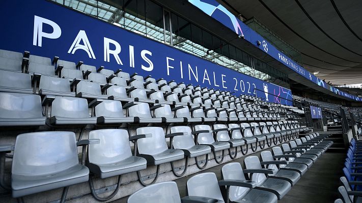 Telediario 1 - La Orejona ya espera dueño en los vestuarios del Stade de France