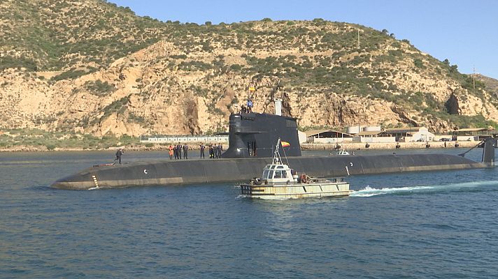 Noticias Murcia - El submarino S-81 ya navega por aguas de Cartagena