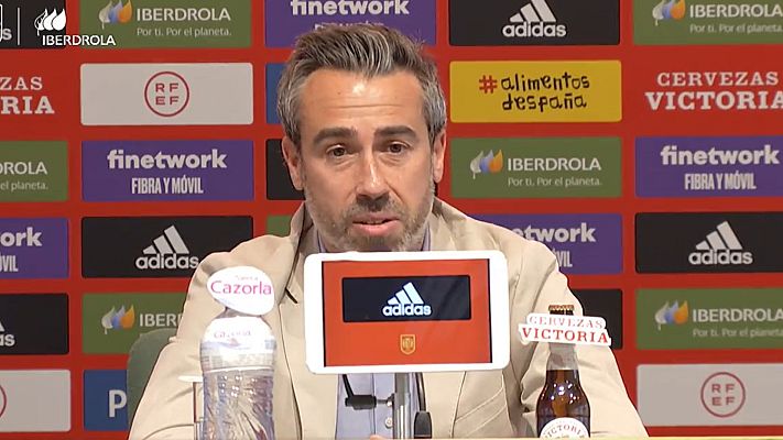 Telediario 1 - Vilda llama a 28 jugadoras para preparar la Eurocopa femenina