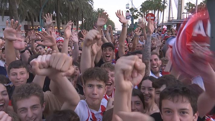 Noticias Andalucía - Almería se vuelca con su equipo campeón