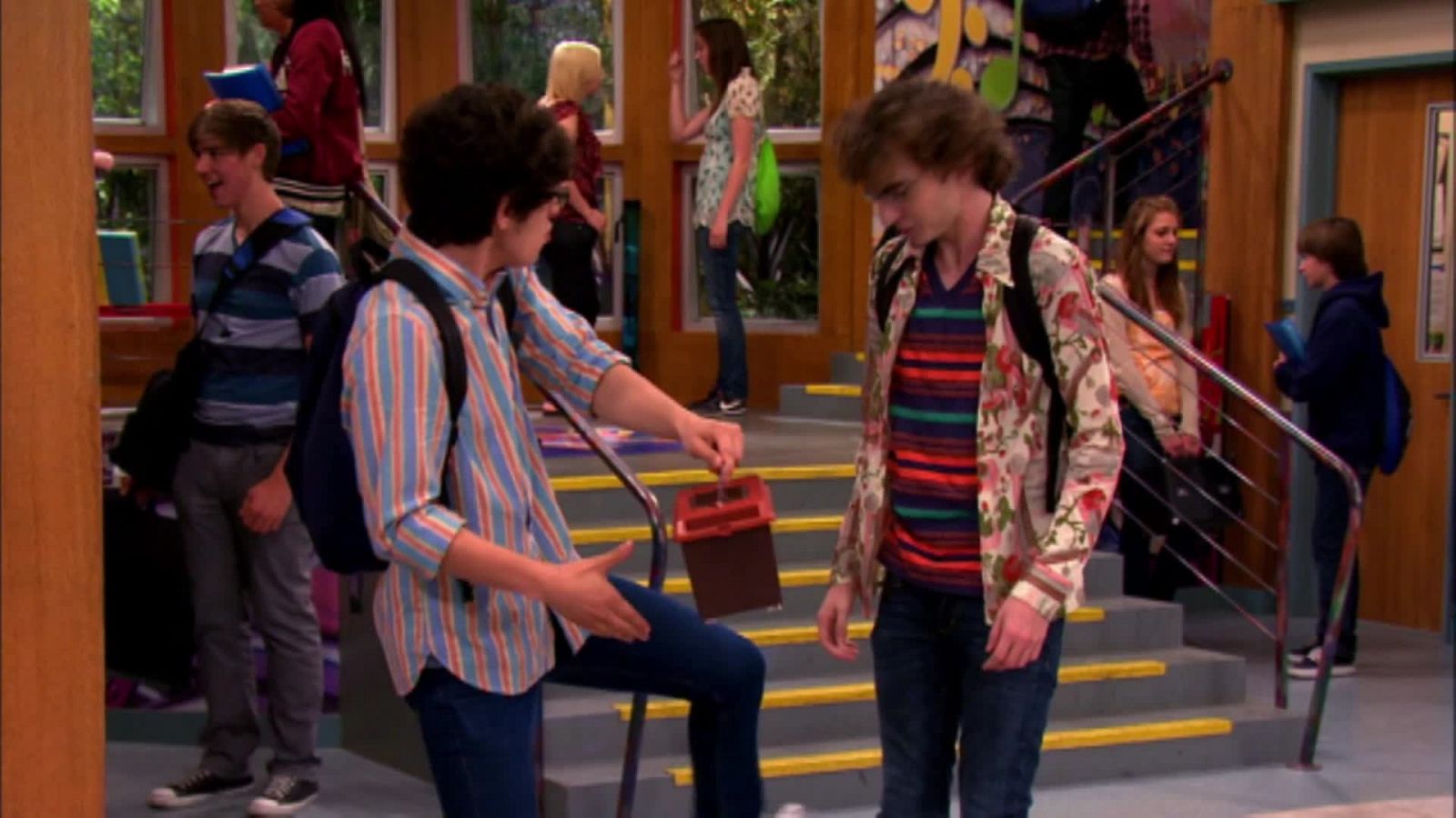 Tori reconcilia a Beck y Jade - Victorious | Ver