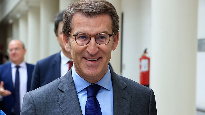 Telediario 1 - Feijóo cuestiona los datos del paro y Díaz califica sus palabras de "aberración"        