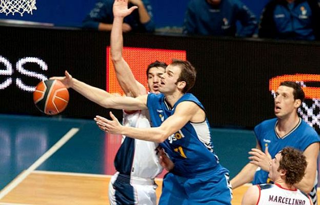 Baloncesto en RTVE - Caja Laboral 73-66 Cajasol