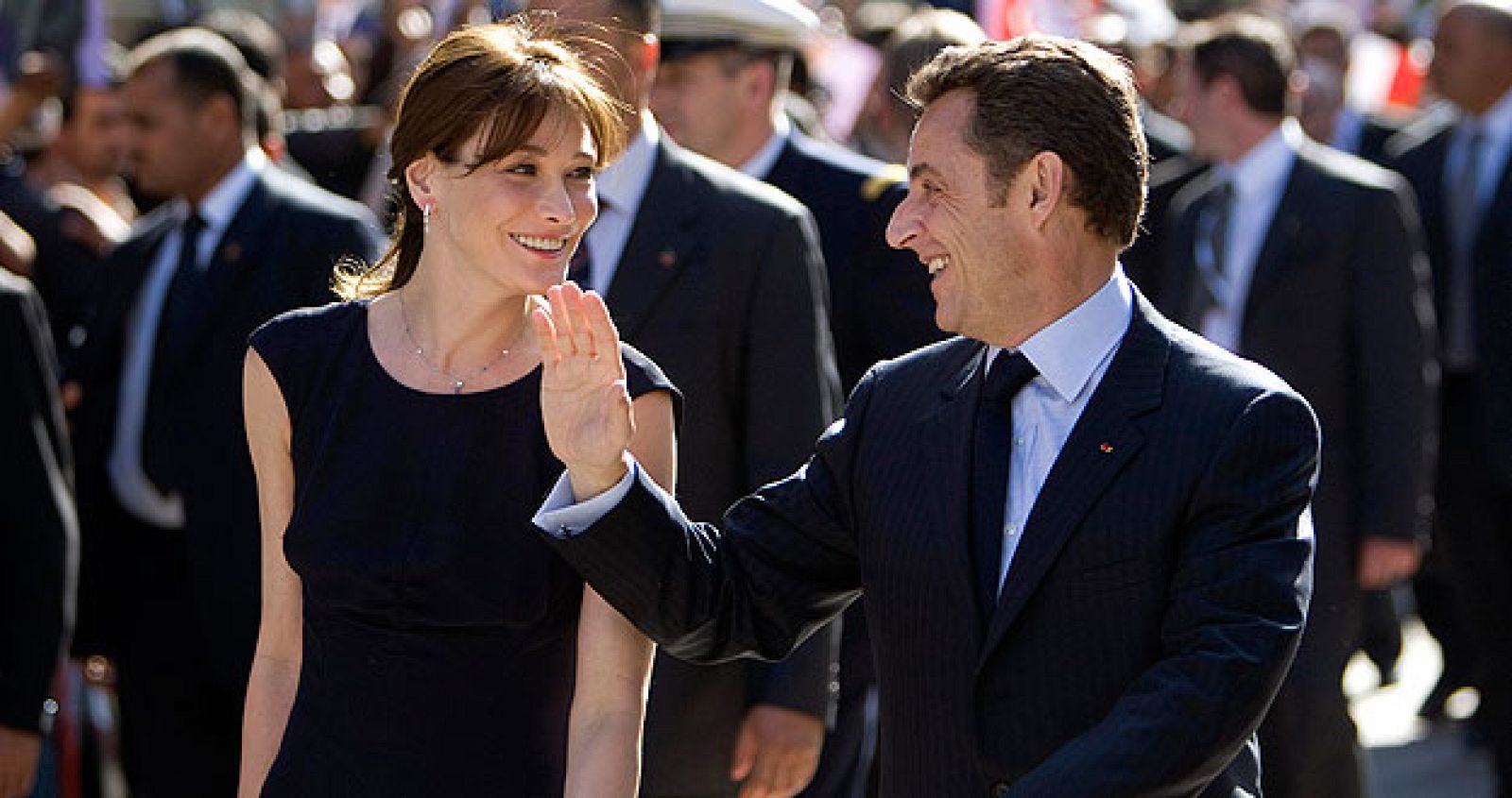 Sarkozy cumple un año en el Elíseo | Ver