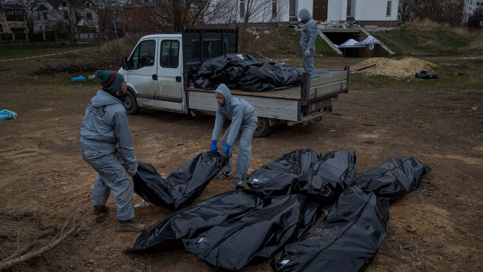 Luis Moreno Ocampo, exfiscal de la CPI: Los que ganan son los que venden armas - Informativo 24h | Ver