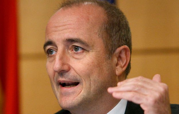  - Más ayudas al automóvil