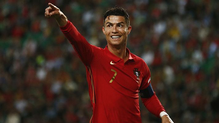 Telediario Matinal - Portugal golea a Suiza y Gales se clasifica para el Mundial