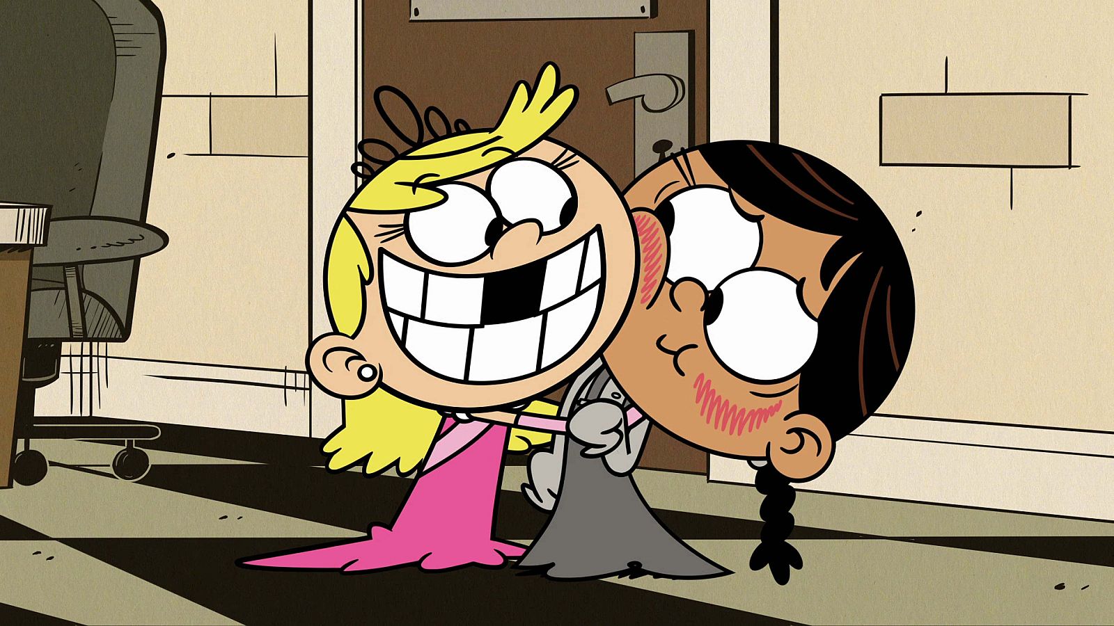 Voluntariado perjudicado - Una casa de locos | Ver