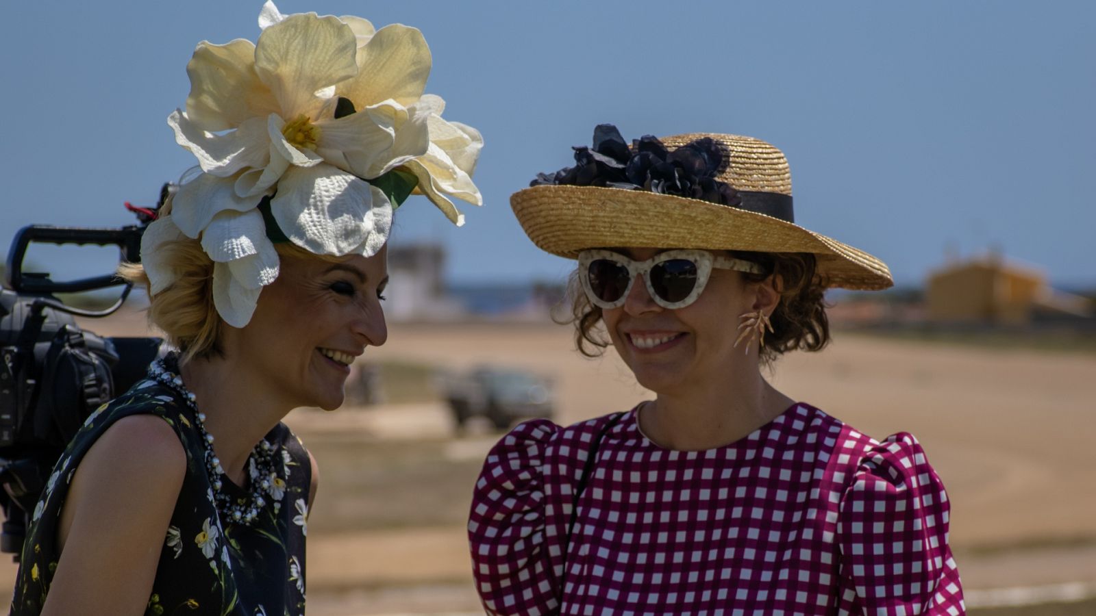 ¿Tocado o sombrero?  Cómo elegir según la ocasión