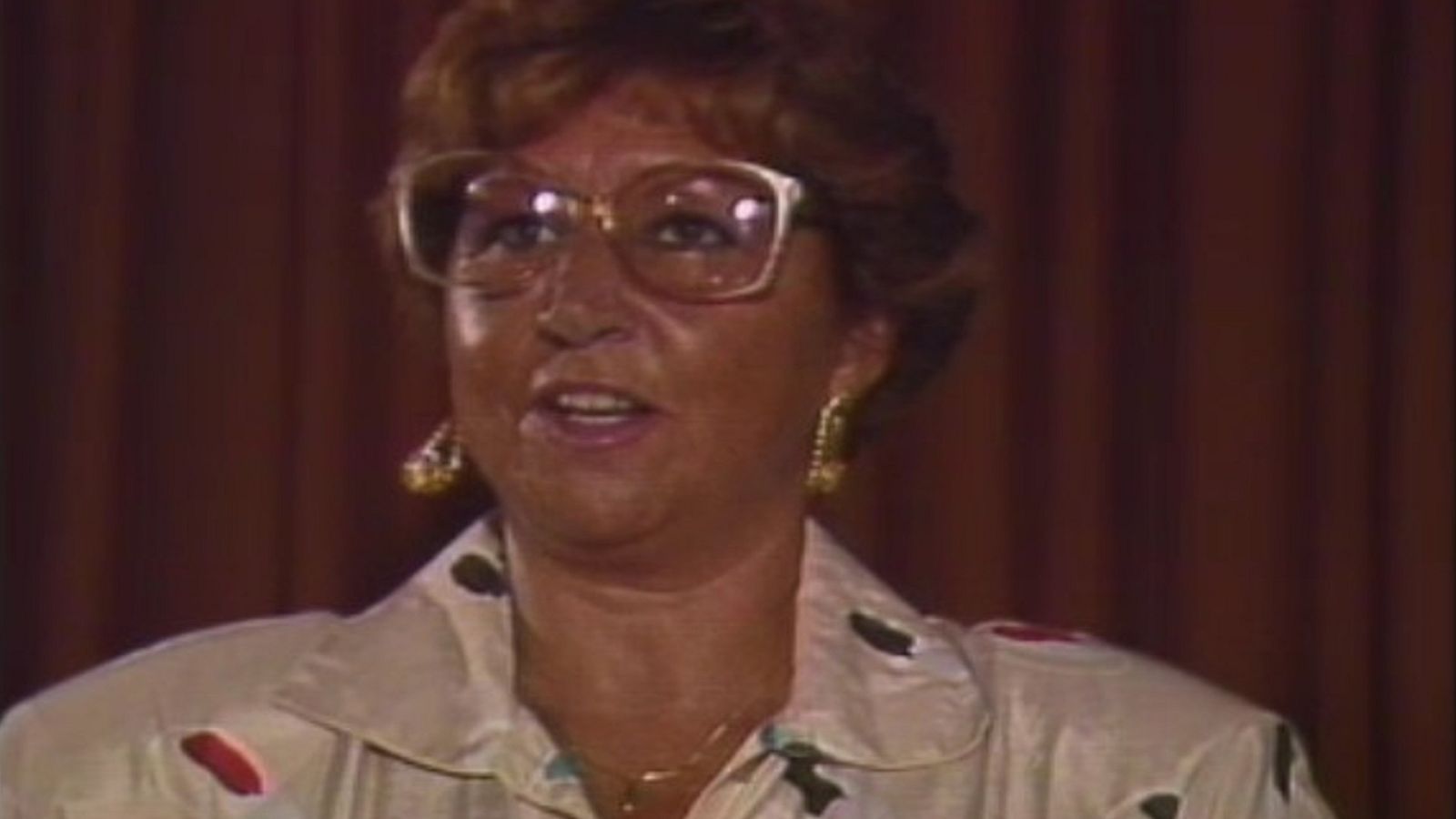 Arxiu TVE Catalunya - La plaça de la Lluna - M.M.Almendros, actors de doblatge, Loquillo