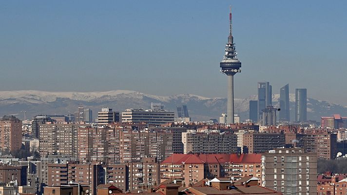 Telediario 1 - El Pirulí cumple 40 años: así es Torrespaña por dentro
