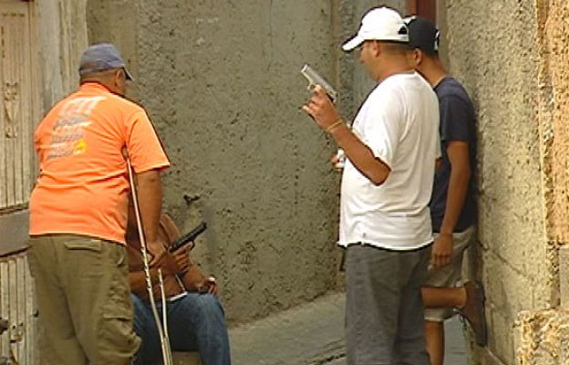  - Caracas, cicno asesinatos al dia