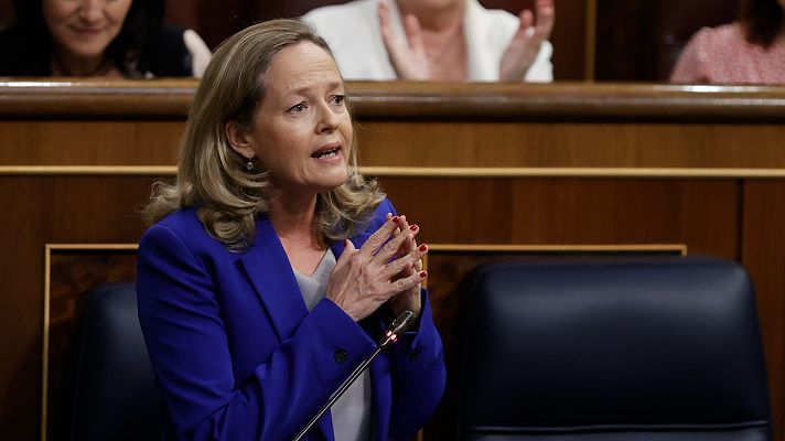 Informativo 24h - El PP acusa al Gobierno de "llevar a España a la ruina" y Calviño responde: "Salga a la calle, hay 20 millones de afiliados"