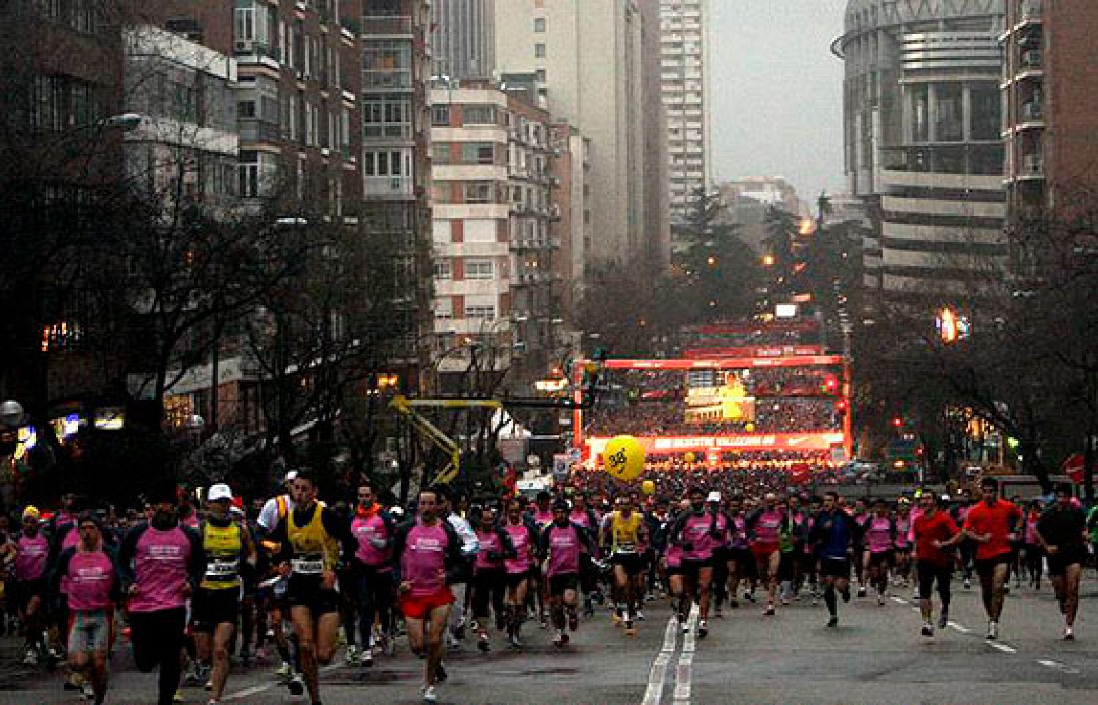 La San Silvestre se tiñe de rosa