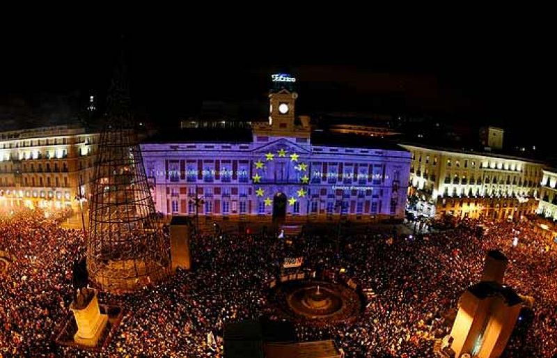 Telediario 1 en cuatro minutos - 01/01/10 | Ver