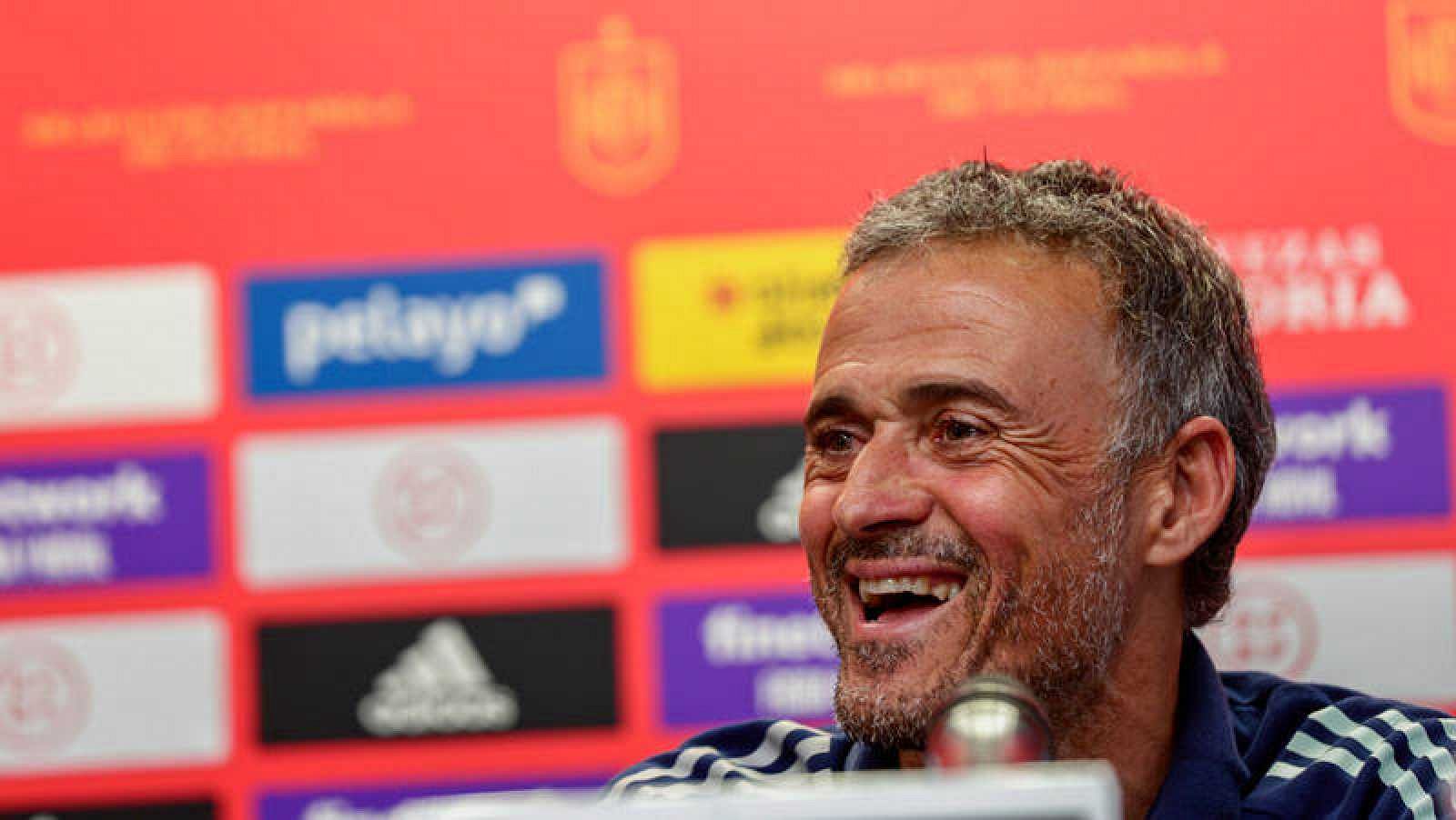 Luis Enrique a RTVE: "Los valientes son los jóvenes que juegan, no yo" -- Ver ahora