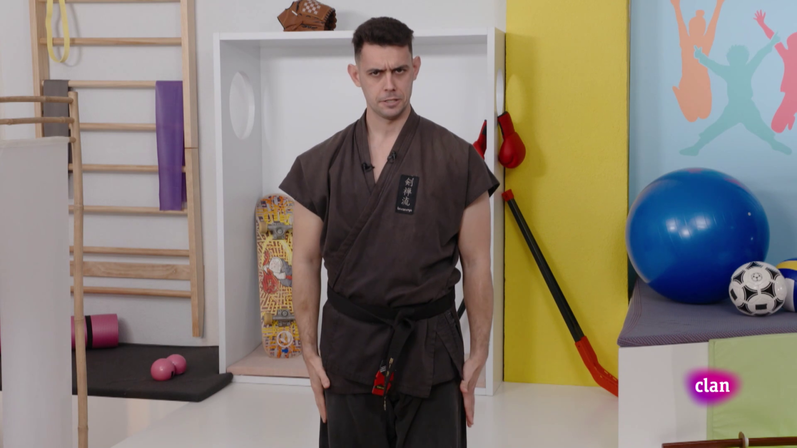 EDUCACIÓN FÍSICA - Seamos artistas marciales - Aprendemos en Clan | Ver