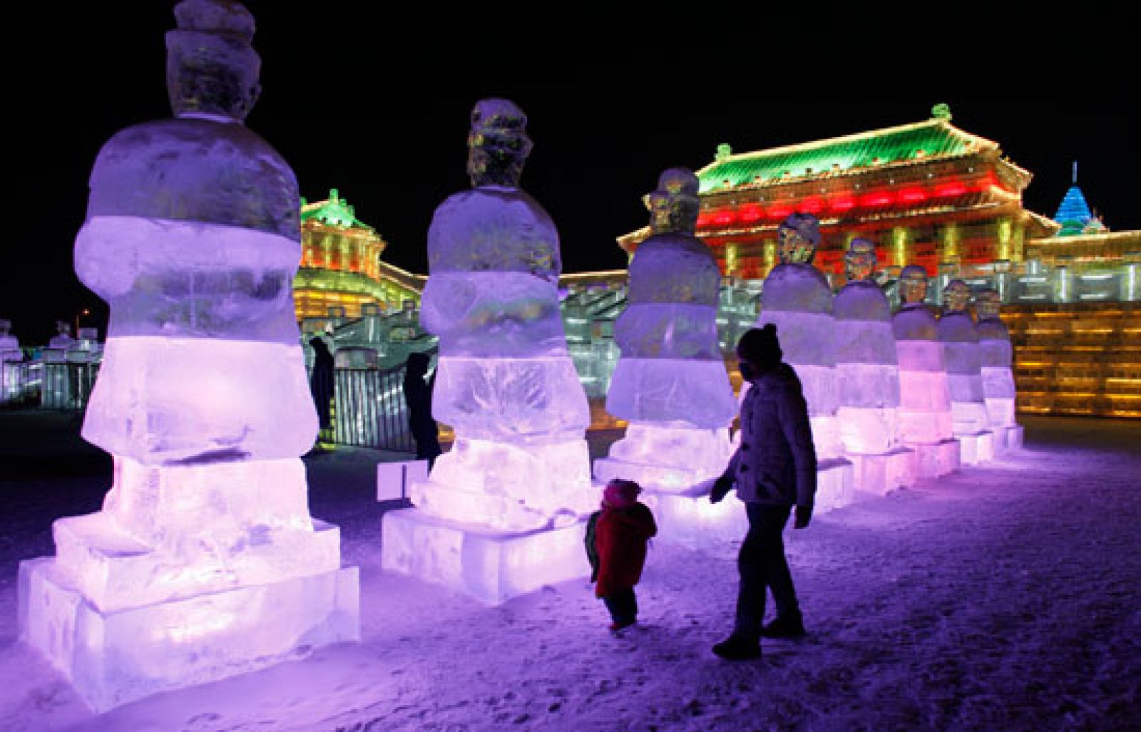 En China podemos visitar una ciudad de hielo | Ver