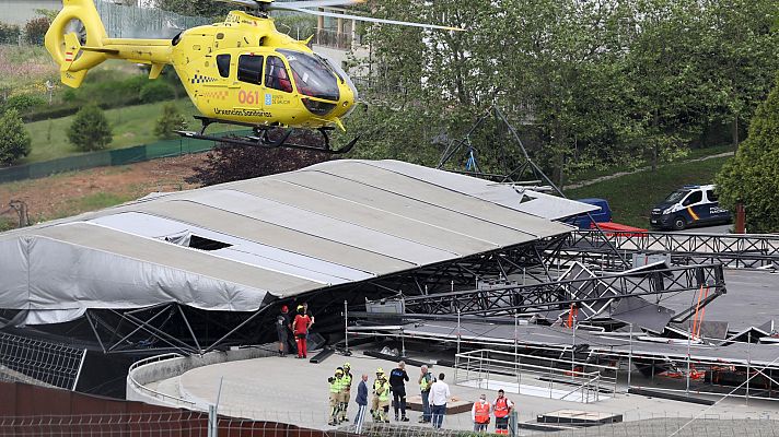 Telediario Fin de Semana - Al menos seis trabajadores heridos tras derrumbarse el escenario principal del festival O son do Camiño, en Santiago