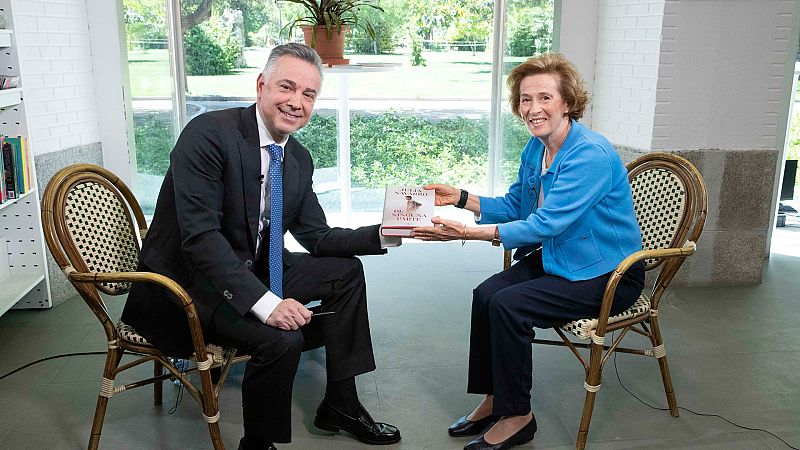 Plano general - Julia Navarro - ver ahora