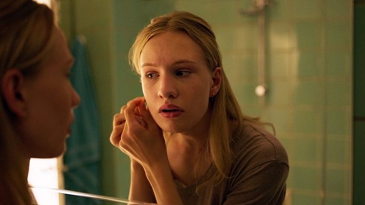 Girl | Ver películas gratis en RTVE Play - Cine Club Play | Ver película