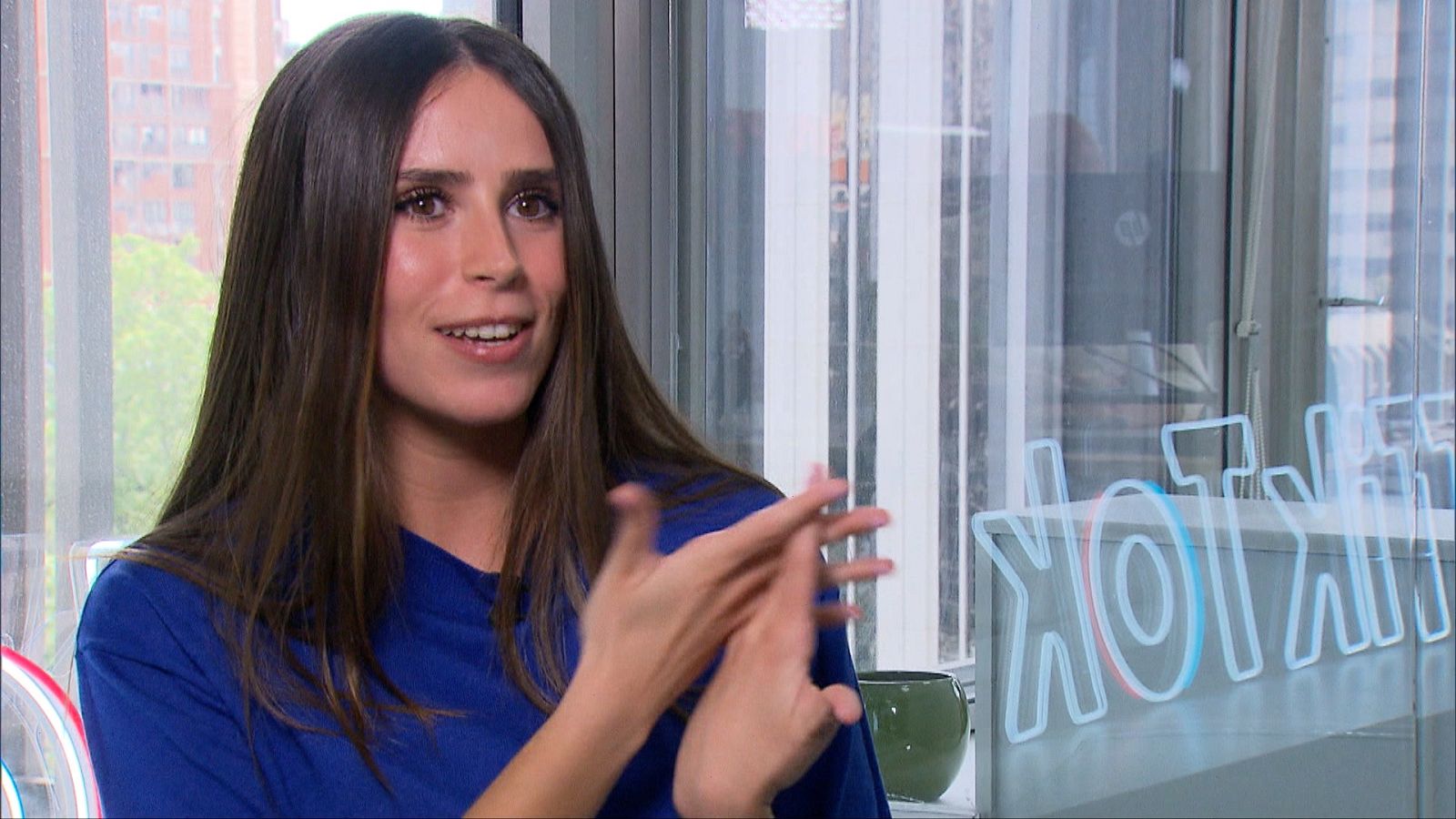 Cámara abierta - Educación: Tiktok, AlumniPEAC y British Council School - ver ahora