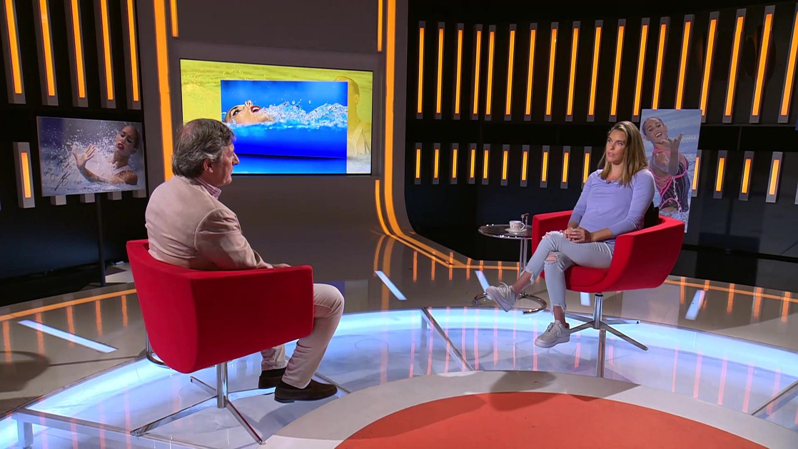 Álvarez Café - Programa 45: Ona Carbonell. Arte en el agua - ver ahora