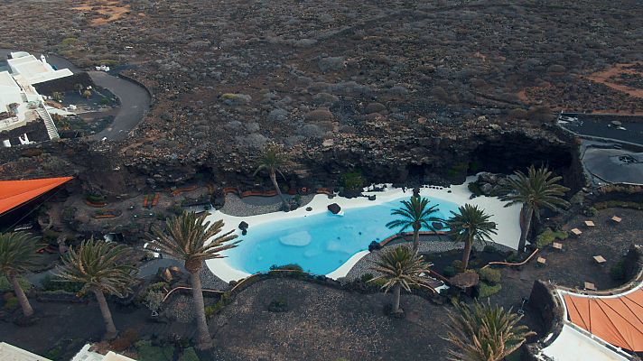 Jardines con historia - Lanzarote: Jameos del agua y Jardín de cactus