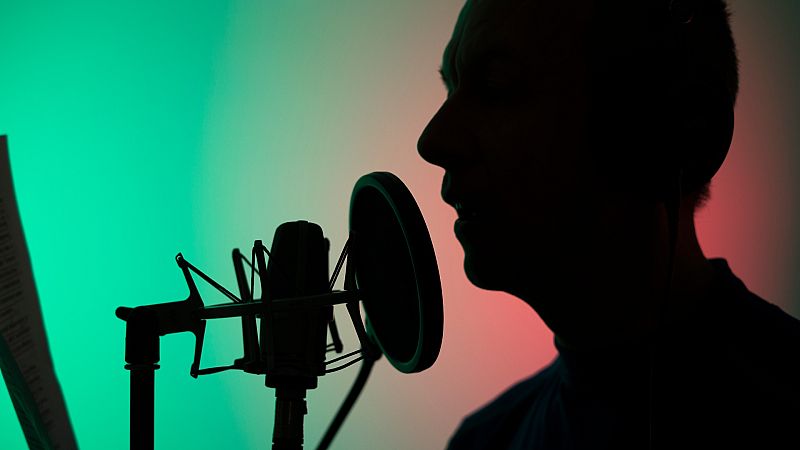 Voces de película, el importante papel de los actores de doblaje | Ver