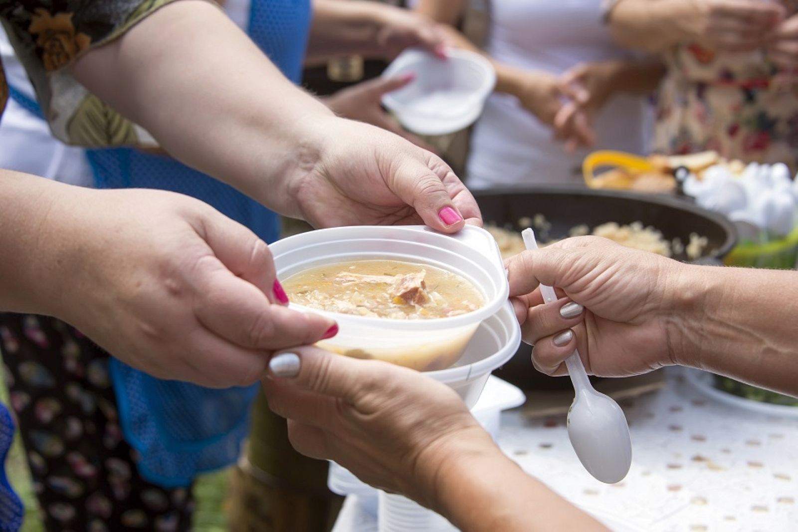 Cáritas atendió a 4.309 sin techo - Telecanarias | Ver
