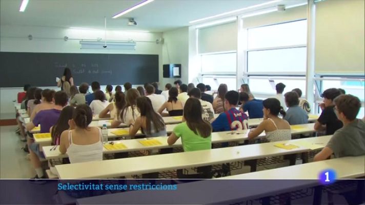 L'Informatiu - Comença la selectivitat marcada per la calor i els nervis