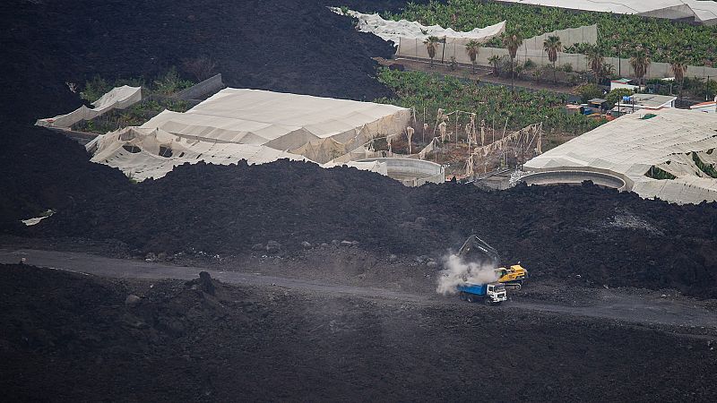 Seis meses después del final de la erupción del volcán de la Palma, los vecinos intentan volver a la normalidad