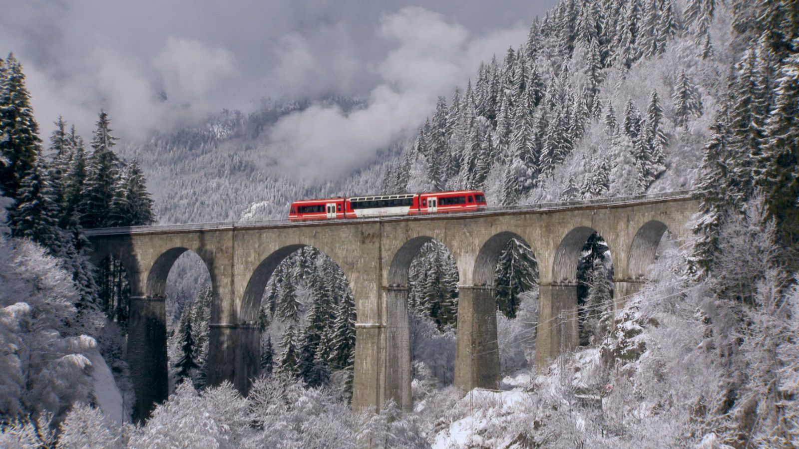 Viajar en tren - Francia: St. Gervais les Bains - Vallorcine+Chamonix - ver ahora