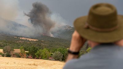 Varios incendios en Catalu�a, Zamora y Zaragoza Navarra arrasan m�s de 9.000 hect�reas