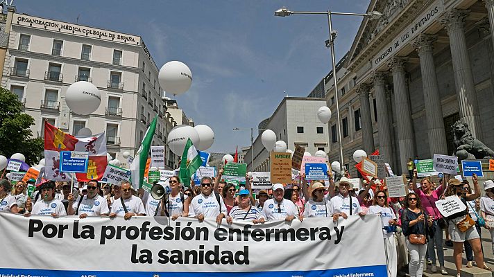 Telediario Fin de Semana - El sector de las enfermería sale a la calle para exigir mejores condiciones laborales