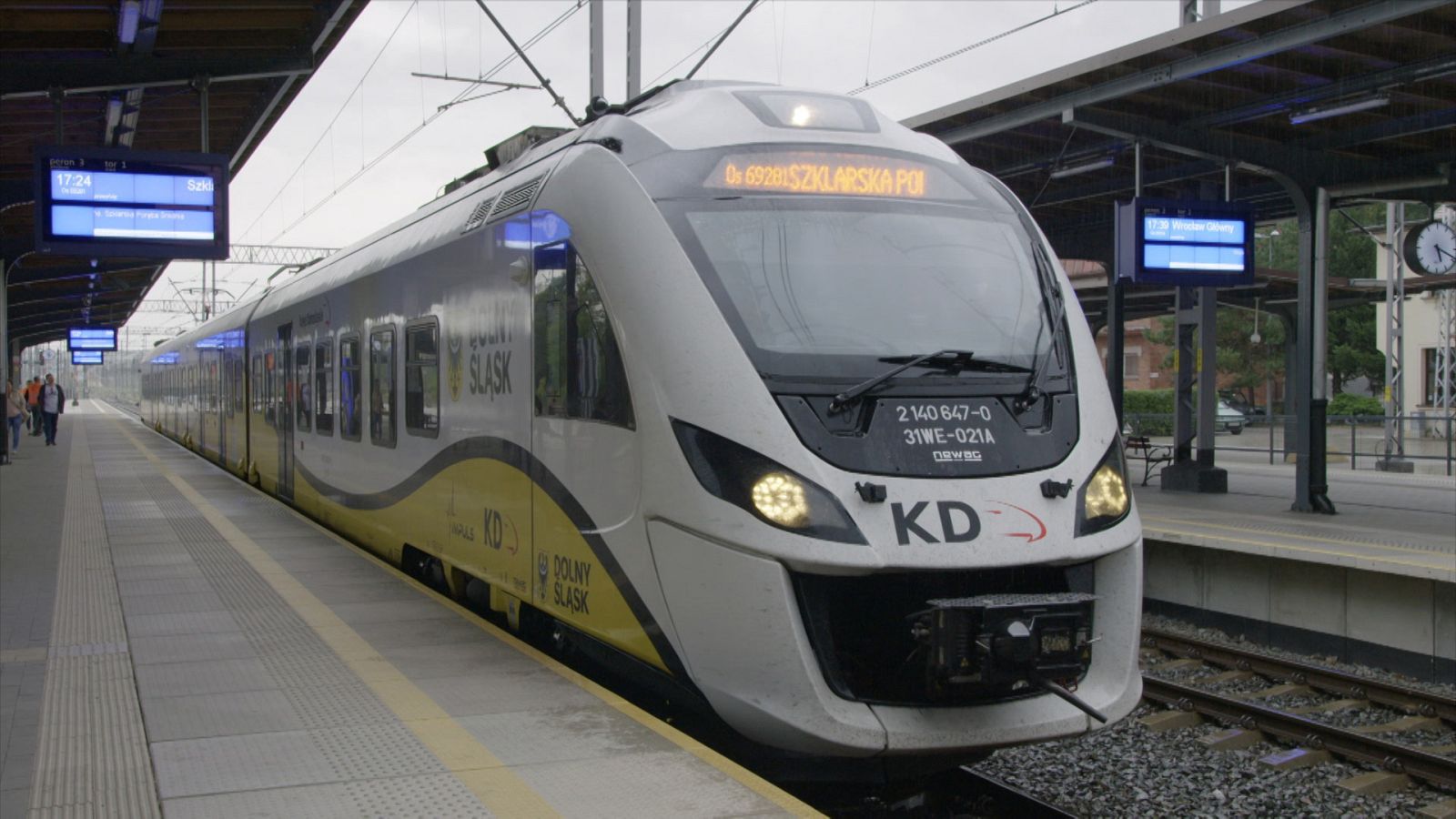 Viajar en tren - Polonia: Breslavia - Walbrzych - Szklarska Poreba  - ver ahora