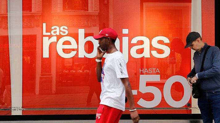 Telediario 1 - Empiezan las rebajas de verano con la inflación disparada