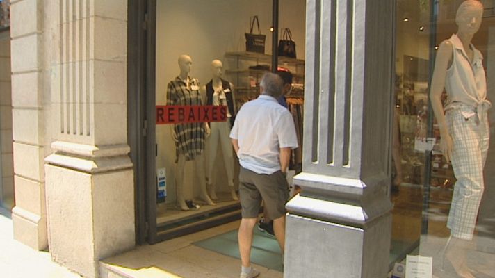 L'Informatiu - El comerç augura una bona campanya de rebaixes