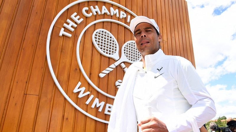 Carlos Moyá: "A Rafa Nadal no se le puede descartar de nada"