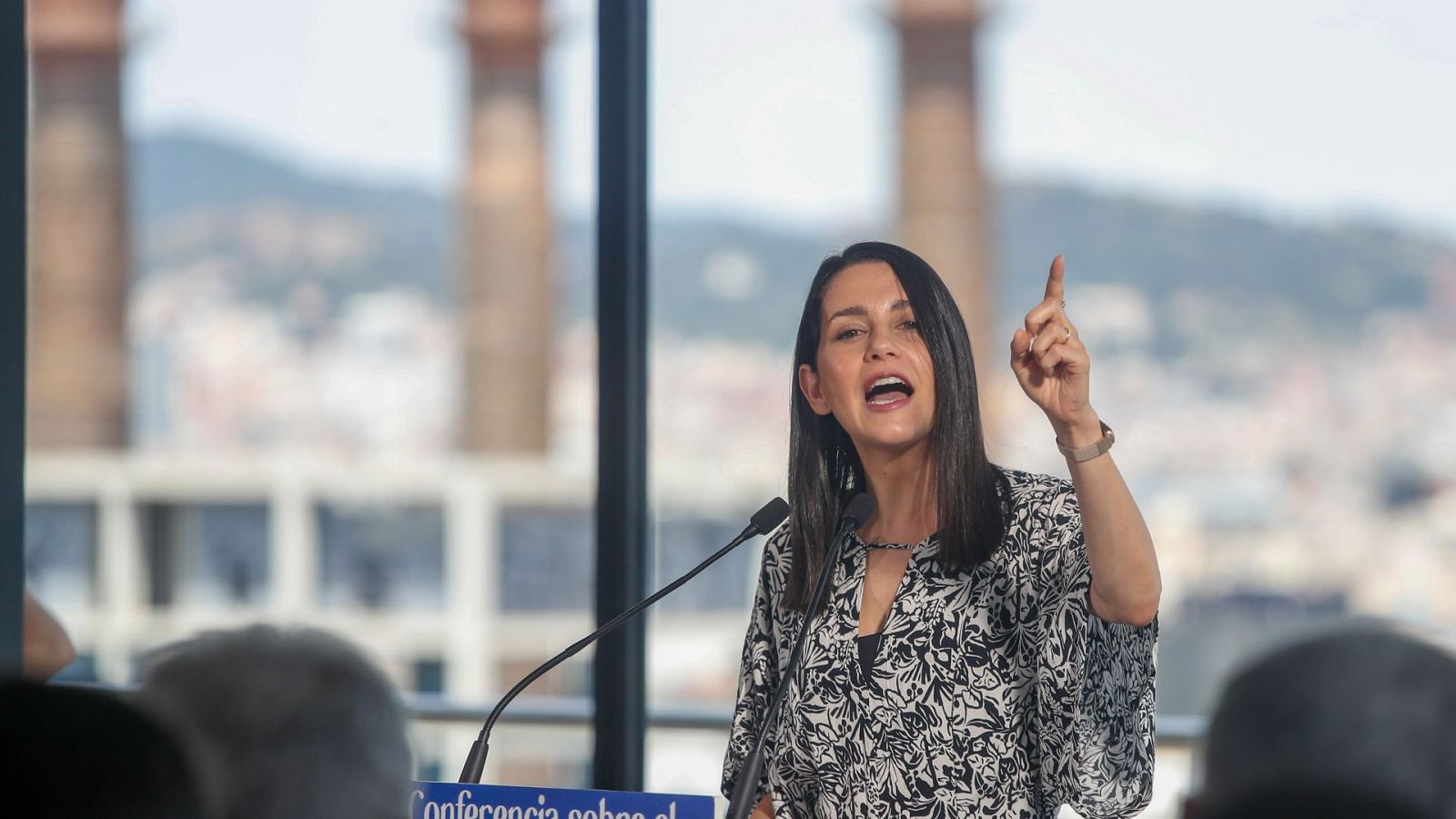 Arrimadas confirma que seguirá como líder de Ciudadanos - La tarde en 24h | Ver