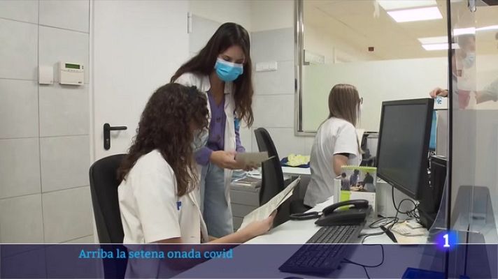 L'Informatiu - Arriba la setena onada de la pandèmia: pugen els contagis davant la manca de personal per vacances