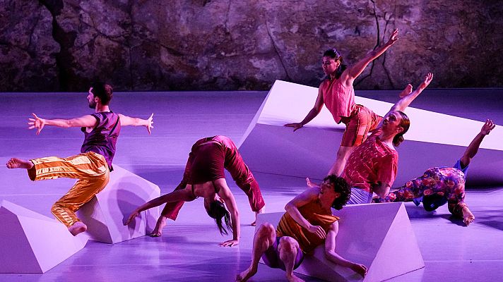 Telediario 2 - El festival Grec arranca en Barcelona con temas como la violencia racial y la identidad sexual